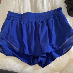 Lululemon hotty hot short 2.5 length